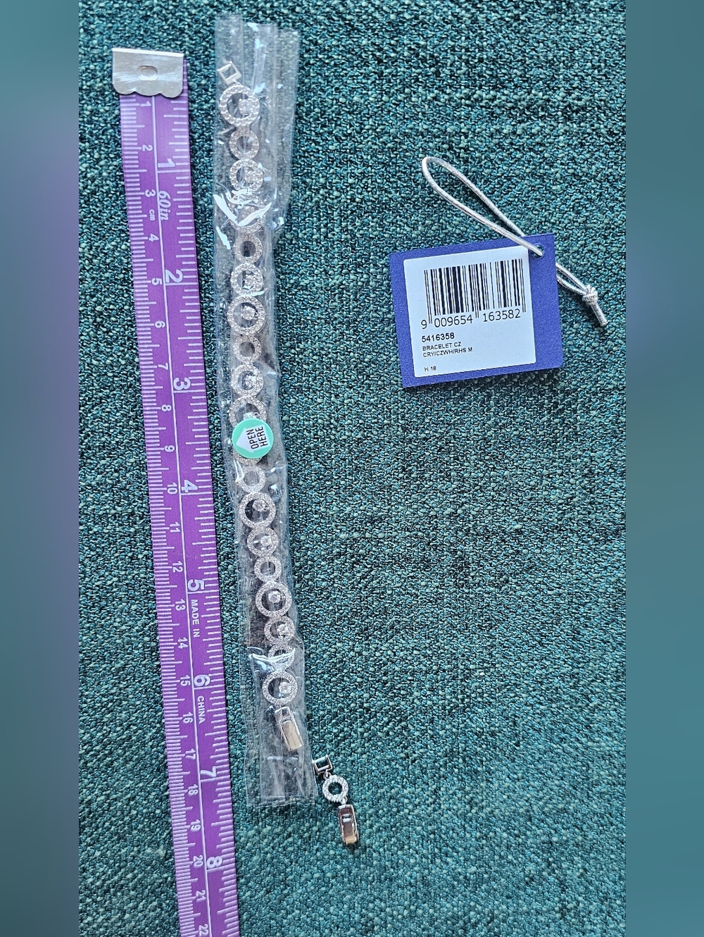 Swarovski Brand New Rhinestone Bracelet - Picture 5 of 5